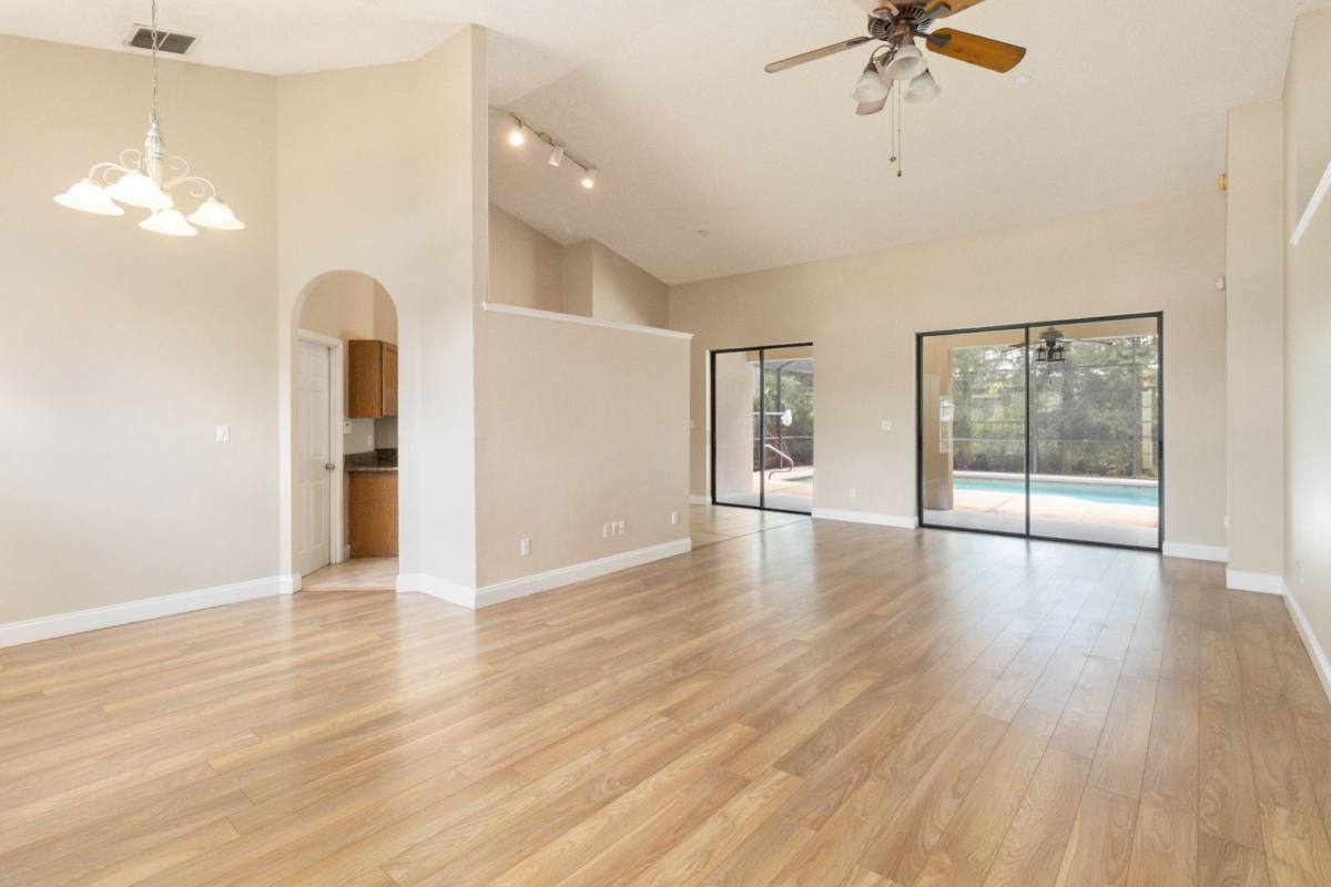 3913 Blackberry Circle, St. Cloud, FL 34769 - House for Rent - Image 4