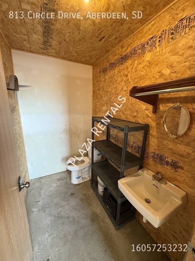Apartment for rent at 1624 6th Ave SW #6, Aberdeen, SD 57401