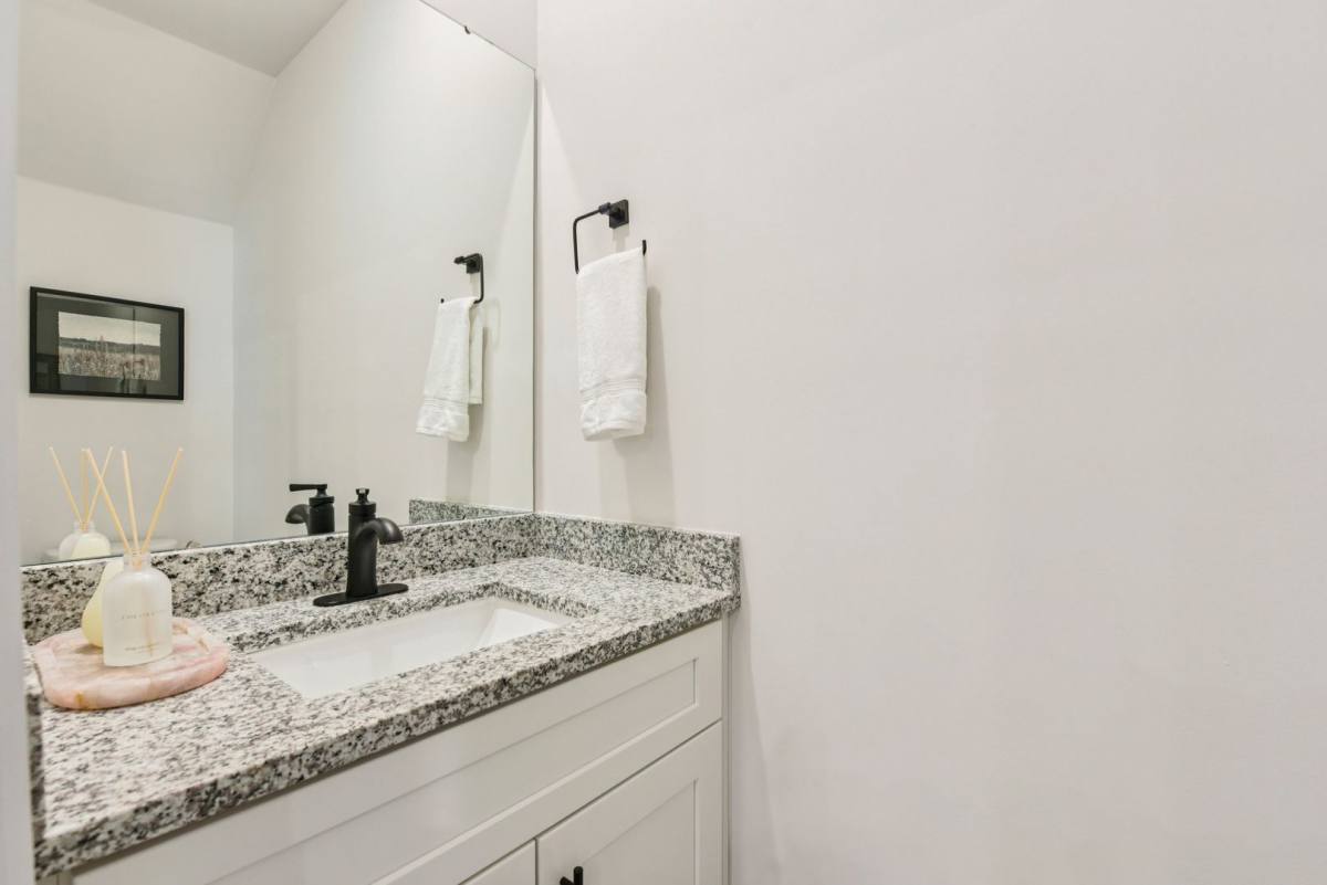 Townhouse for rent at 836-971 Ac Little Dr Legacy Homes, Newton, NC 28658