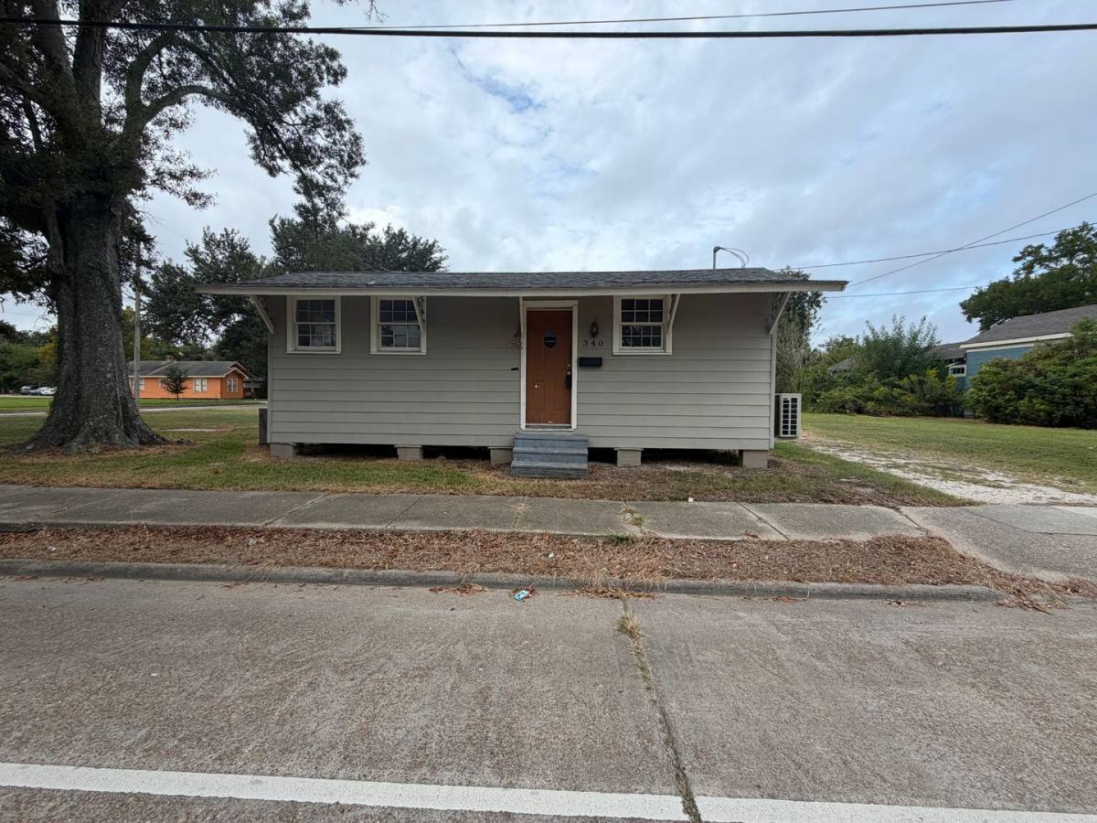 House for rent at 340 Kirkman St, Lake Charles, LA 70601
