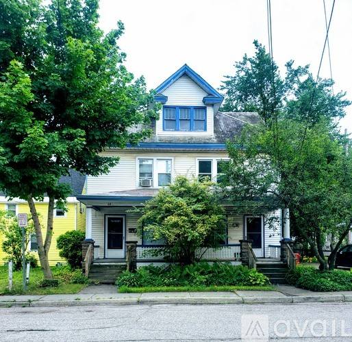 Townhouse for rent at 12 Platt St #A, Winooski, VT 05404