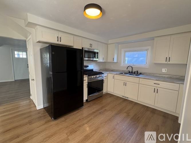 Apartment for rent at 25 Glen Ave, Corning, NY 14830