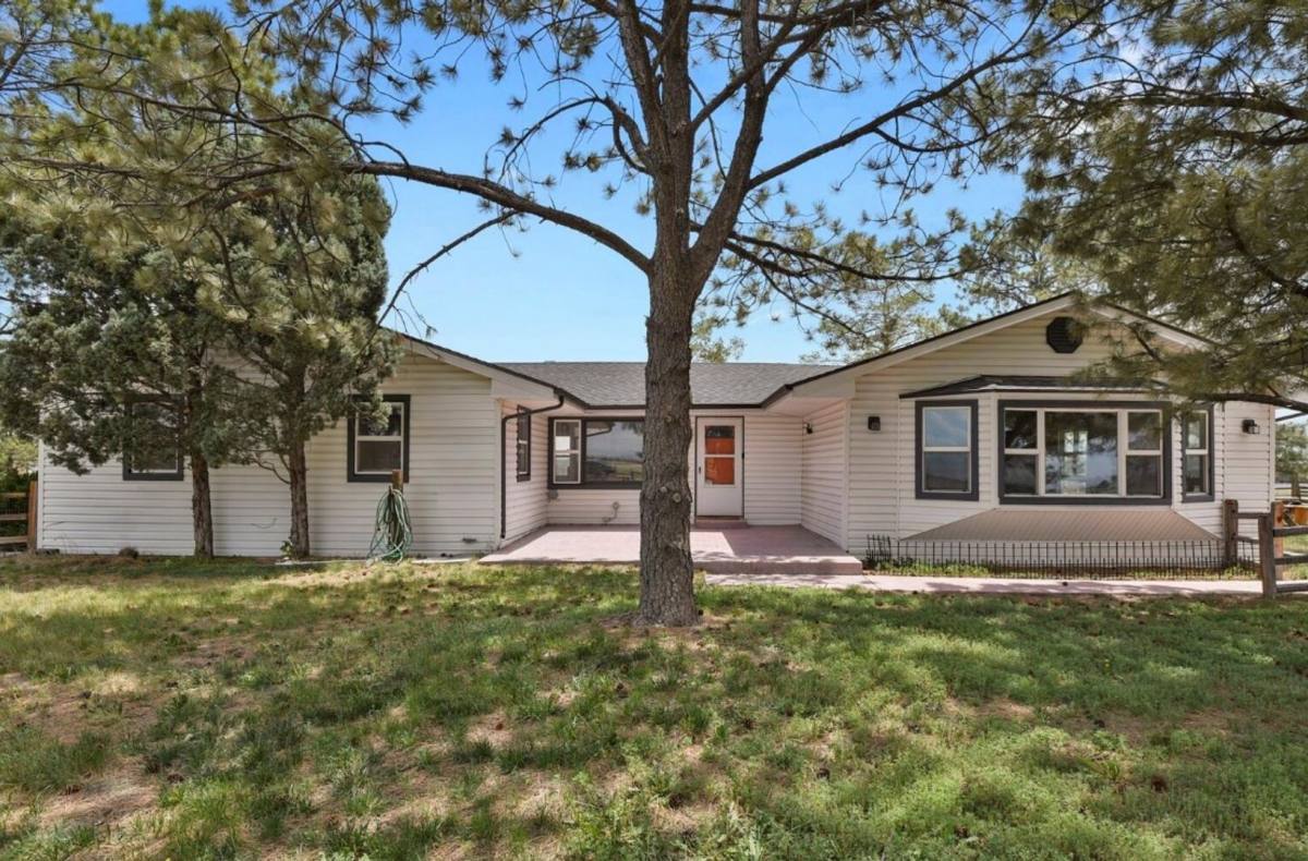 House for rent at 12222 1st St, Parker, CO 80134