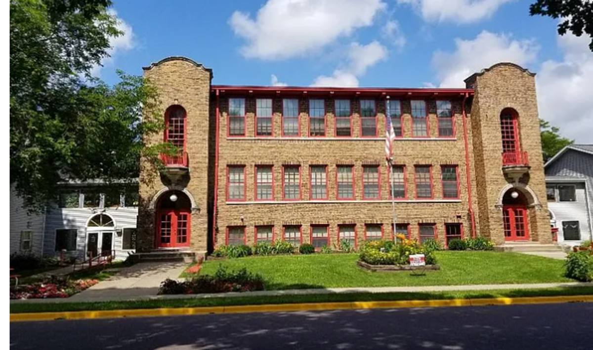 Apartment for rent at Madison Street School, 713 Madison St, Sauk City, WI 53583