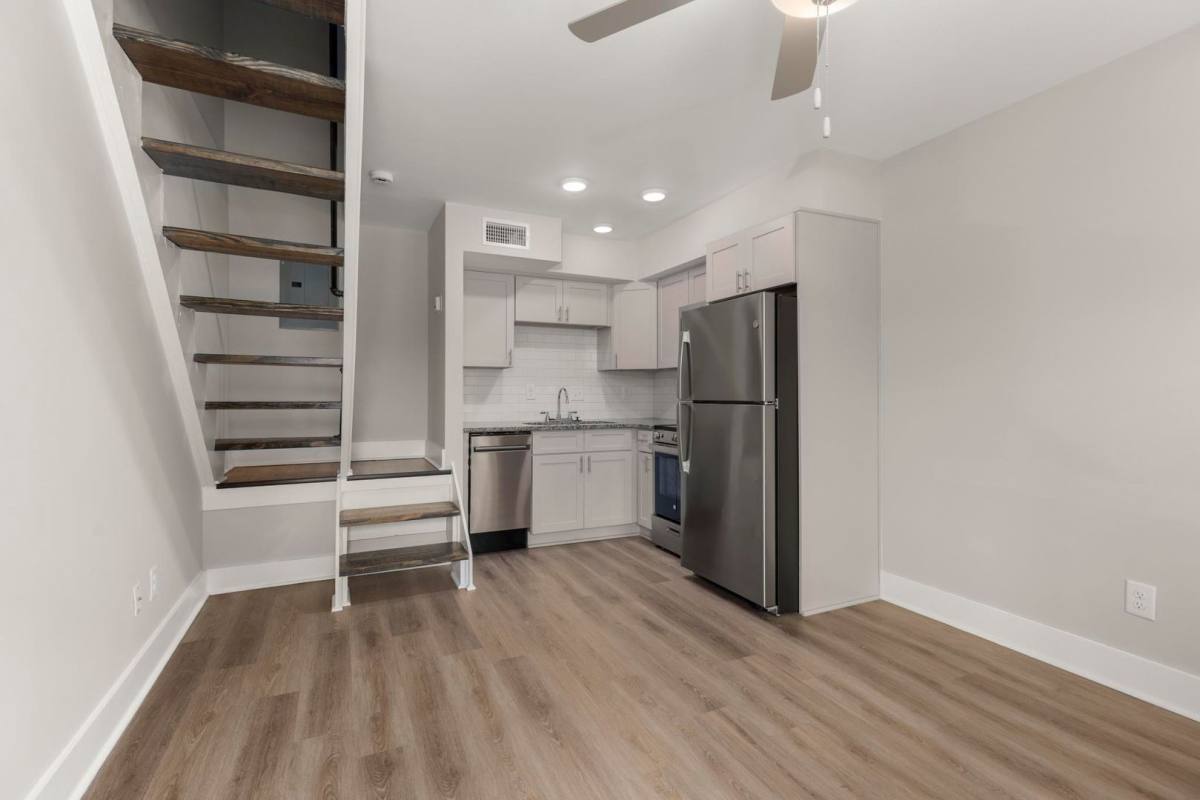 Apartment for rent at Walker I, 116 Cox St, Auburn, AL 36832