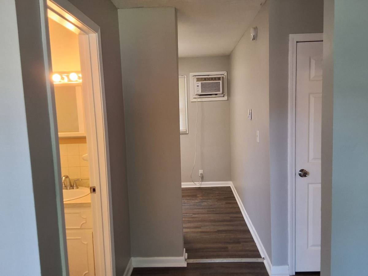 1122 Evelyn Dr, Radcliff, KY 40160 - Apartment for Rent - Image 6