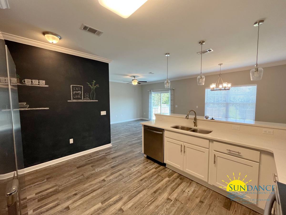 348 Fir Ave, Niceville, FL 32578 - House for Rent - Image 10
