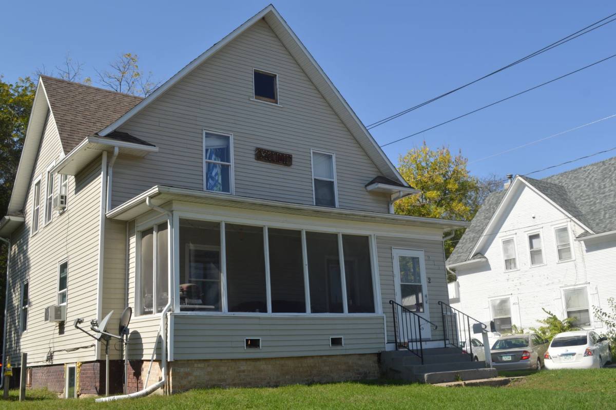 House for rent at 213 S Hyland Ave, Ames, IA 50014