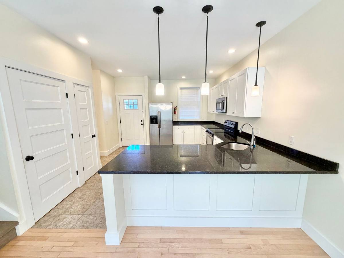 Townhouse for rent at 111 Grey Rock Rd #114, Shelburne, VT 05482