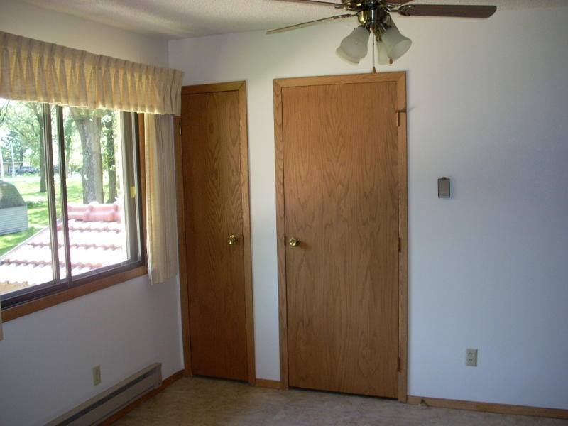 650 1st Ave NW, Winnebago, MN 56098 - Apartment for Rent - Image 2