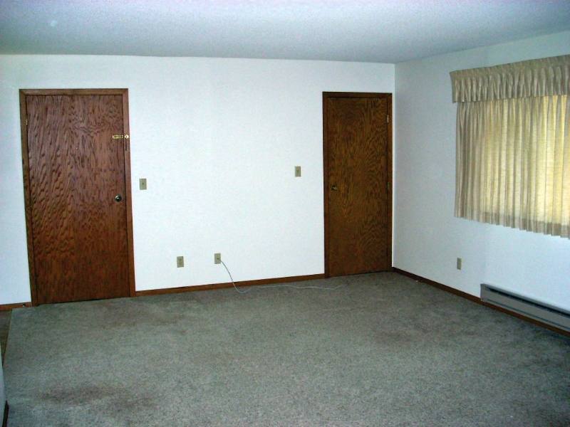 650 1st Ave NW, Winnebago, MN 56098 - Apartment for Rent - Image 9