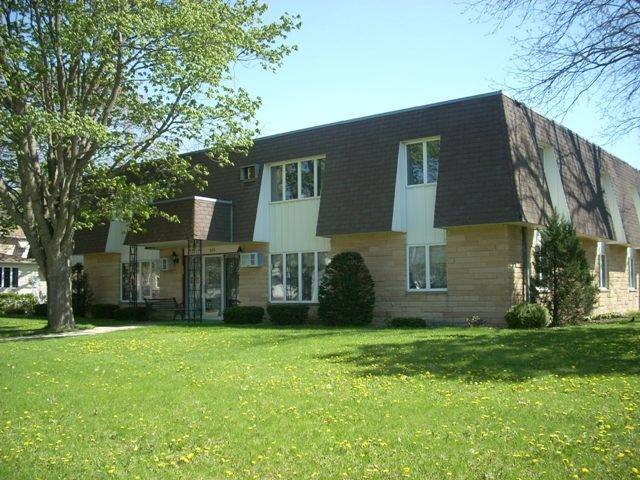 425 W Maine St, Amboy, MN 56010 - Apartment for Rent