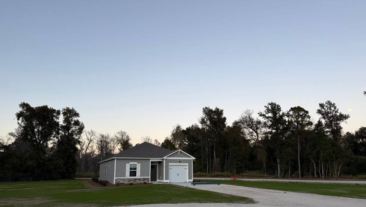 House for rent at 409 Thrush Trail, Hampstead, NC 28443