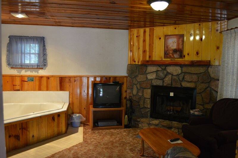 237 E White Mountain Blvd #20, Pinetop, AZ 85935 - House for Rent - Image 7