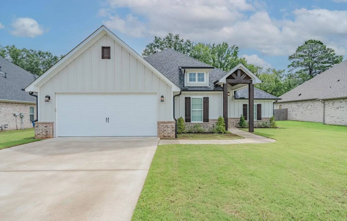 807 Redwing Way, Whitehouse, TX 75791 - House for Rent - Image 1