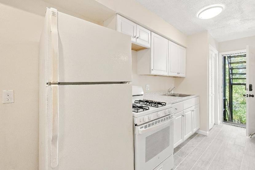 Apartment for rent at 968 Mount Olivet Rd NE #2, Washington, DC 20002