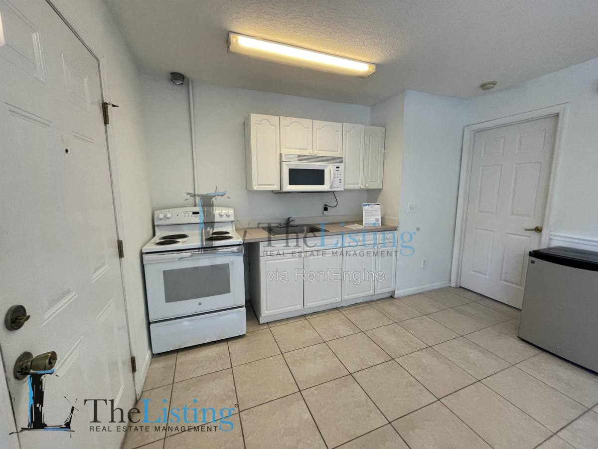 327-5 Coconut Palm Way, Davenport, FL 33897 - Apartment for Rent - Image 4