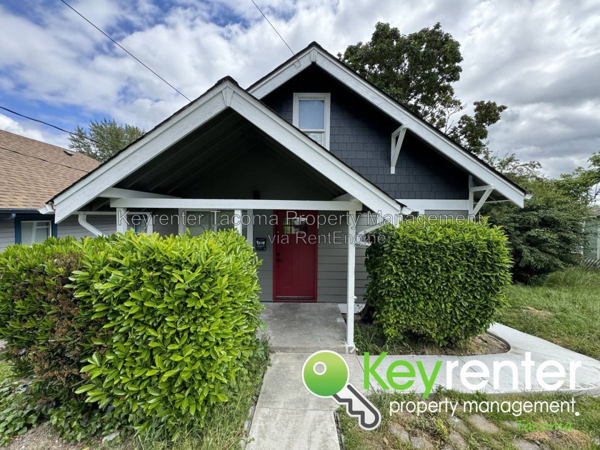 House for rent at 3315 E Grandview Ave, Tacoma, WA 98404