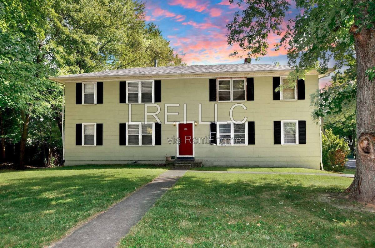 810 W Vine St #5, Radcliff, KY 40160 - Apartment for Rent - Image 1