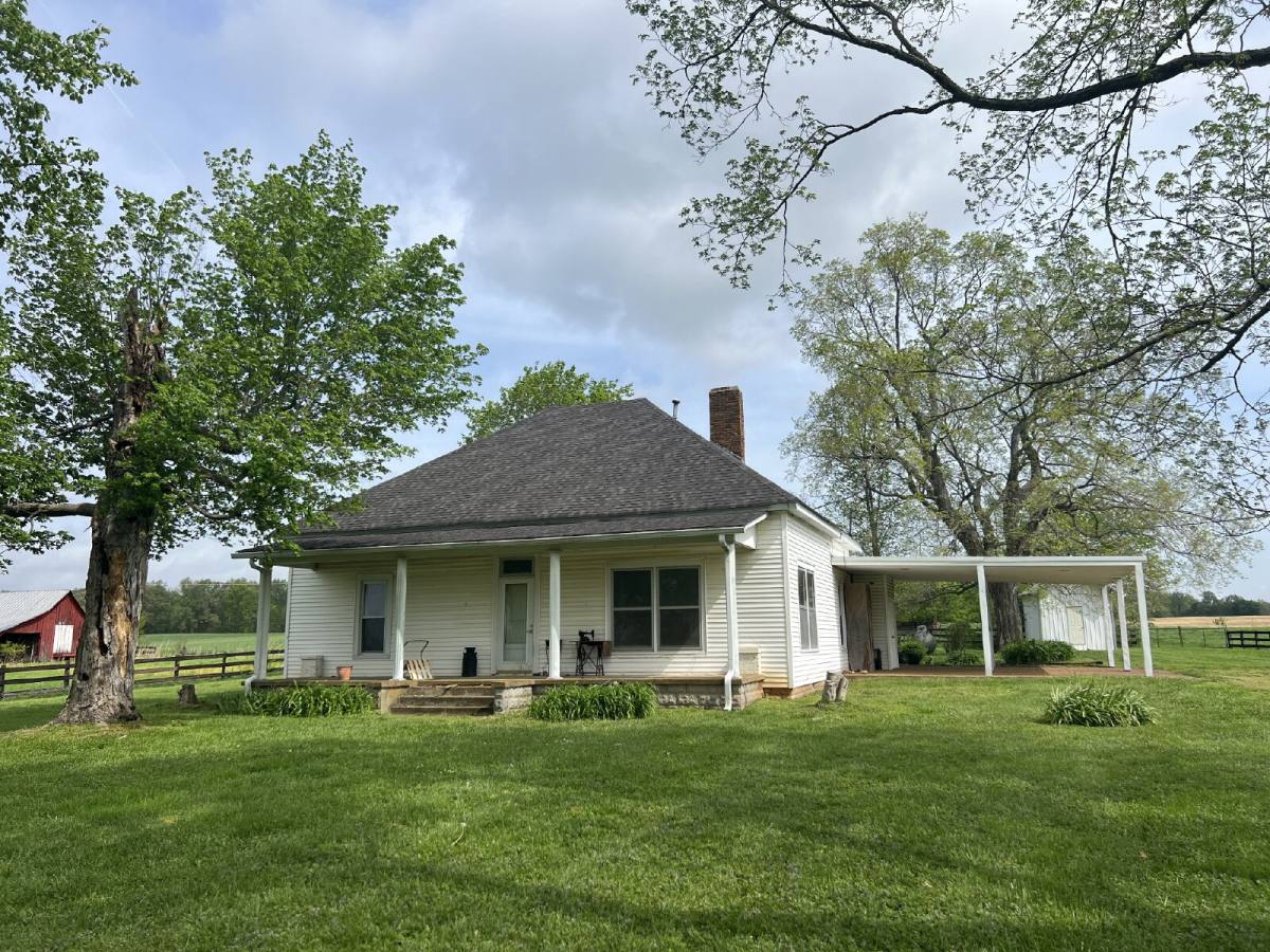 House for rent at 4948 William Woodard Rd, Springfield, TN 37172
