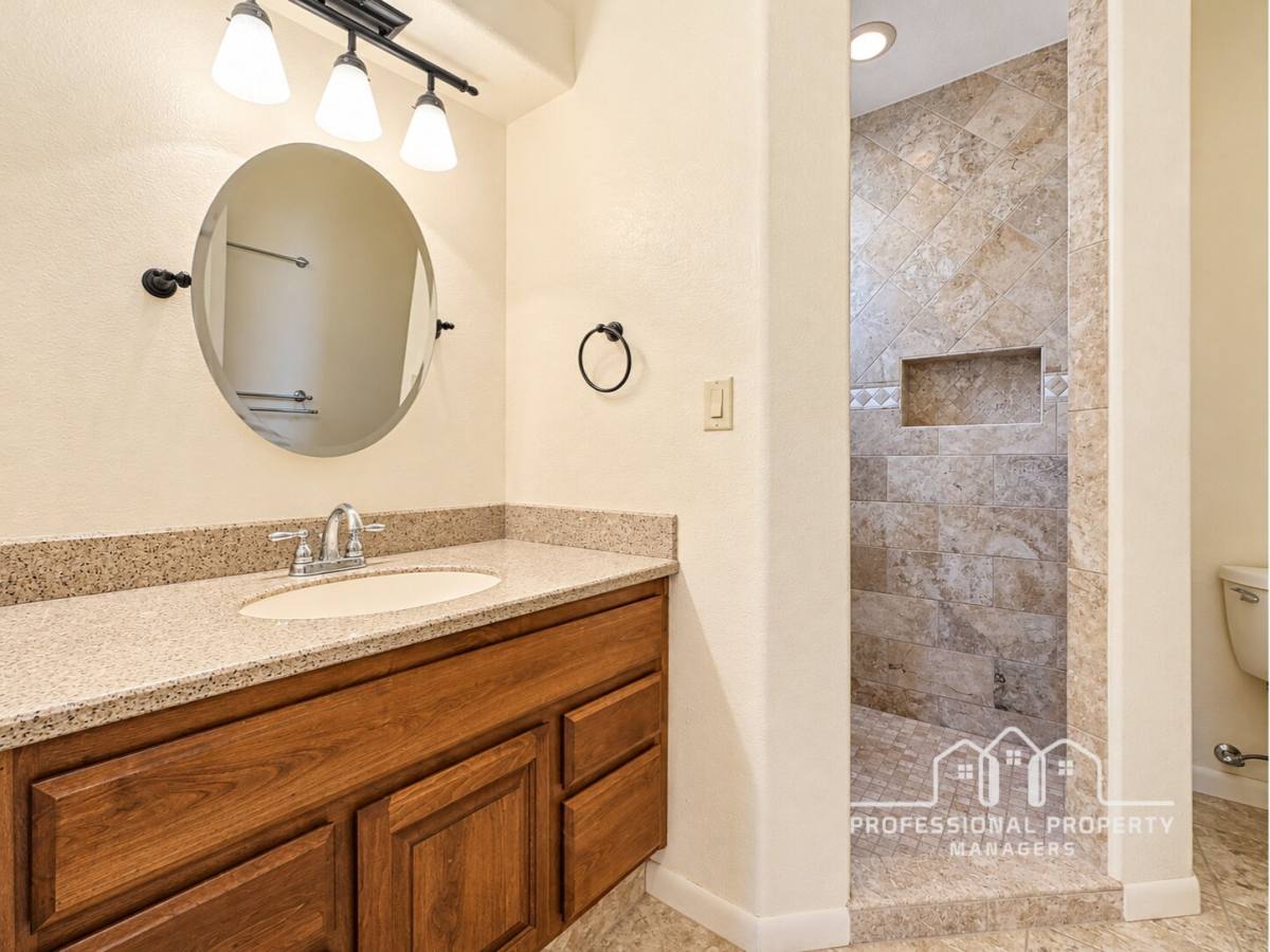 14801 E 50th St, Yuma, AZ 85367 - House for Rent - Image 9