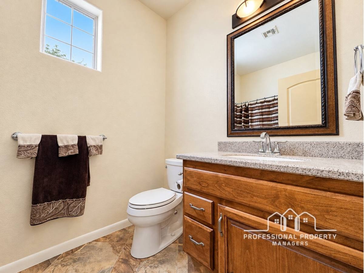 14801 E 50th St, Yuma, AZ 85367 - House for Rent - Image 8