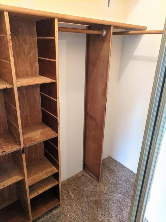 Apartment for rent at 8 Elizabeth St, Right Unit, Amsterdam, NY 12010