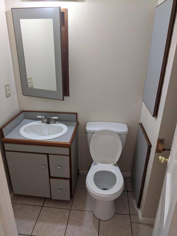 Apartment for rent at 8 Elizabeth St, Right Unit, Amsterdam, NY 12010