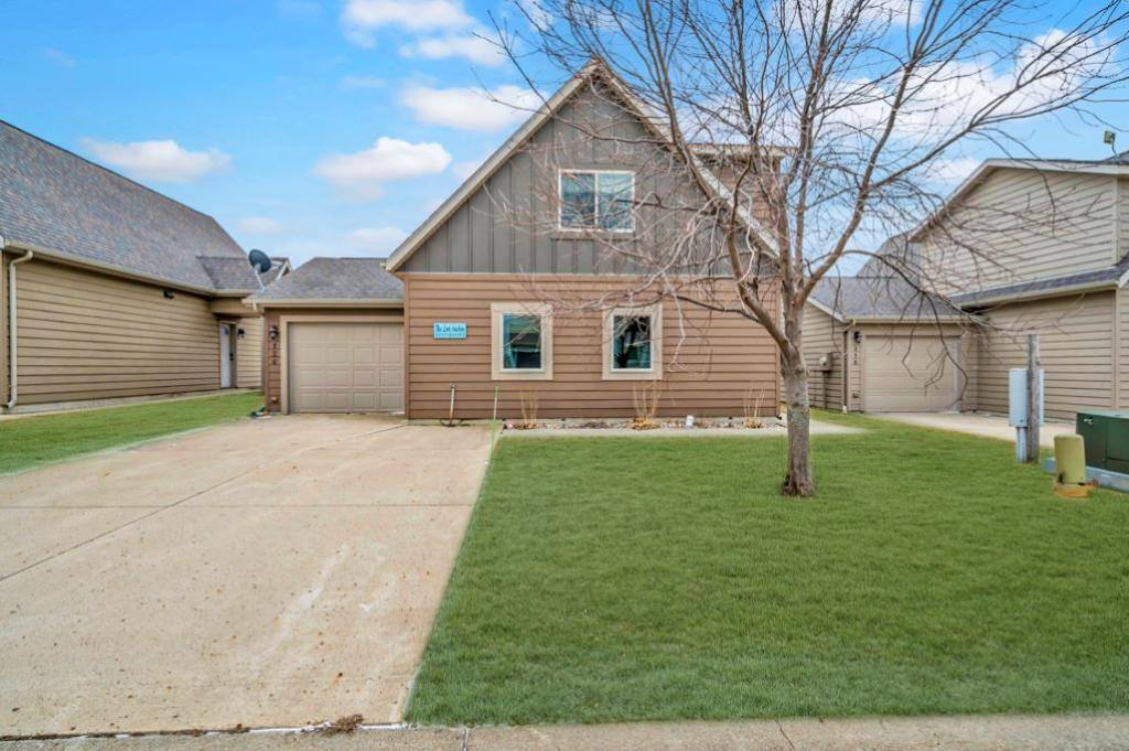 House for rent at 290 240th Ave, Arnolds Park, IA 51331