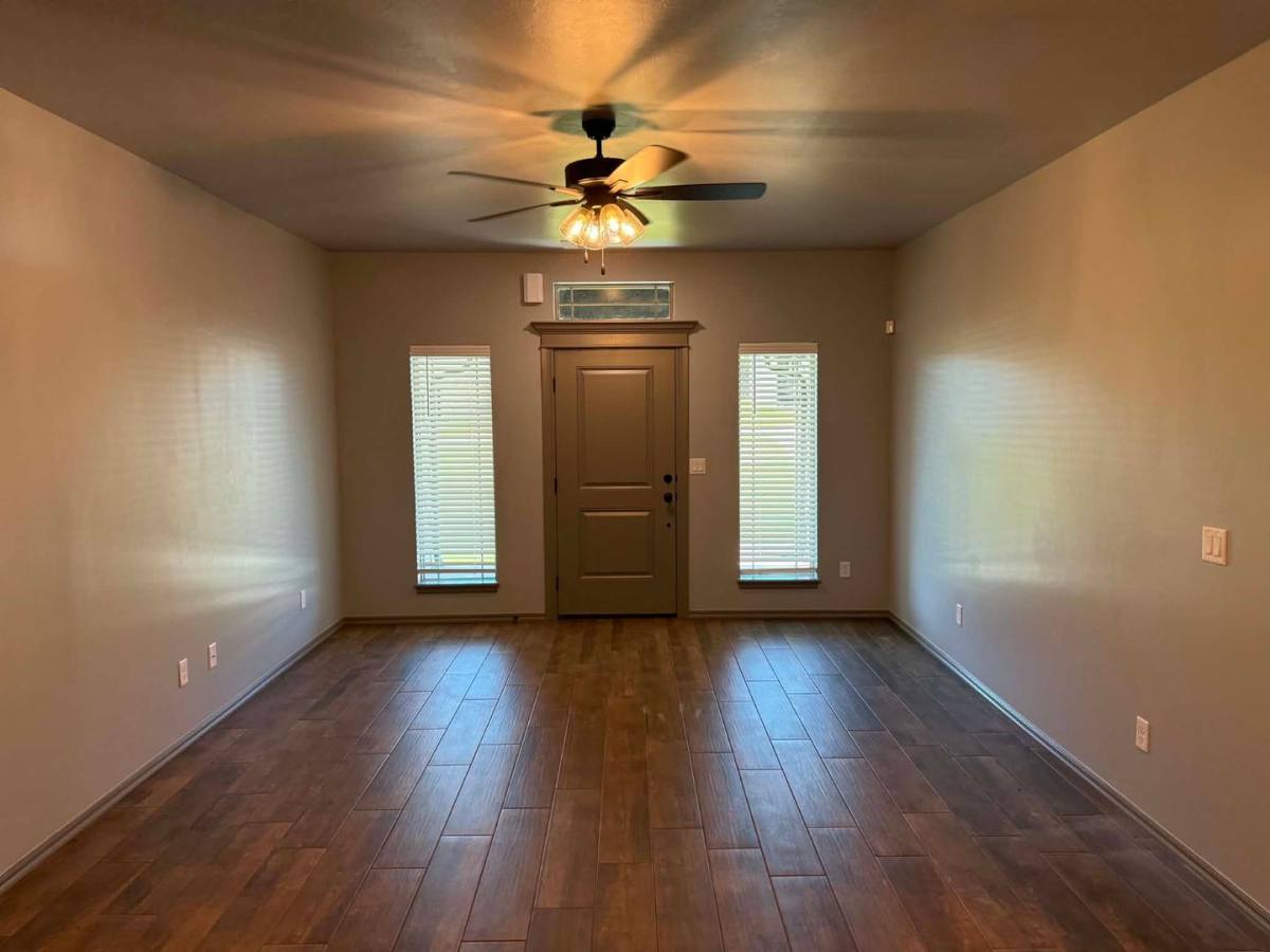 29168 Osage Hills Dr, McLoud, OK 74851 - House for Rent - Image 2