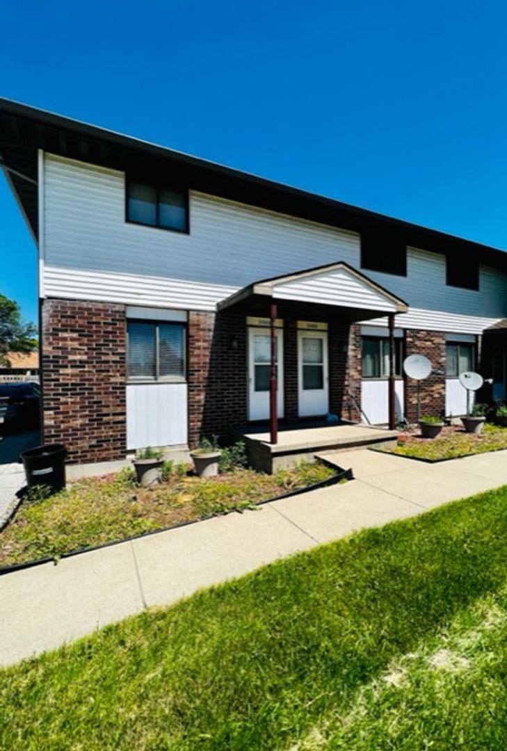 Apartment for rent at 1180 Scheuring Rd, De Pere, WI 54115