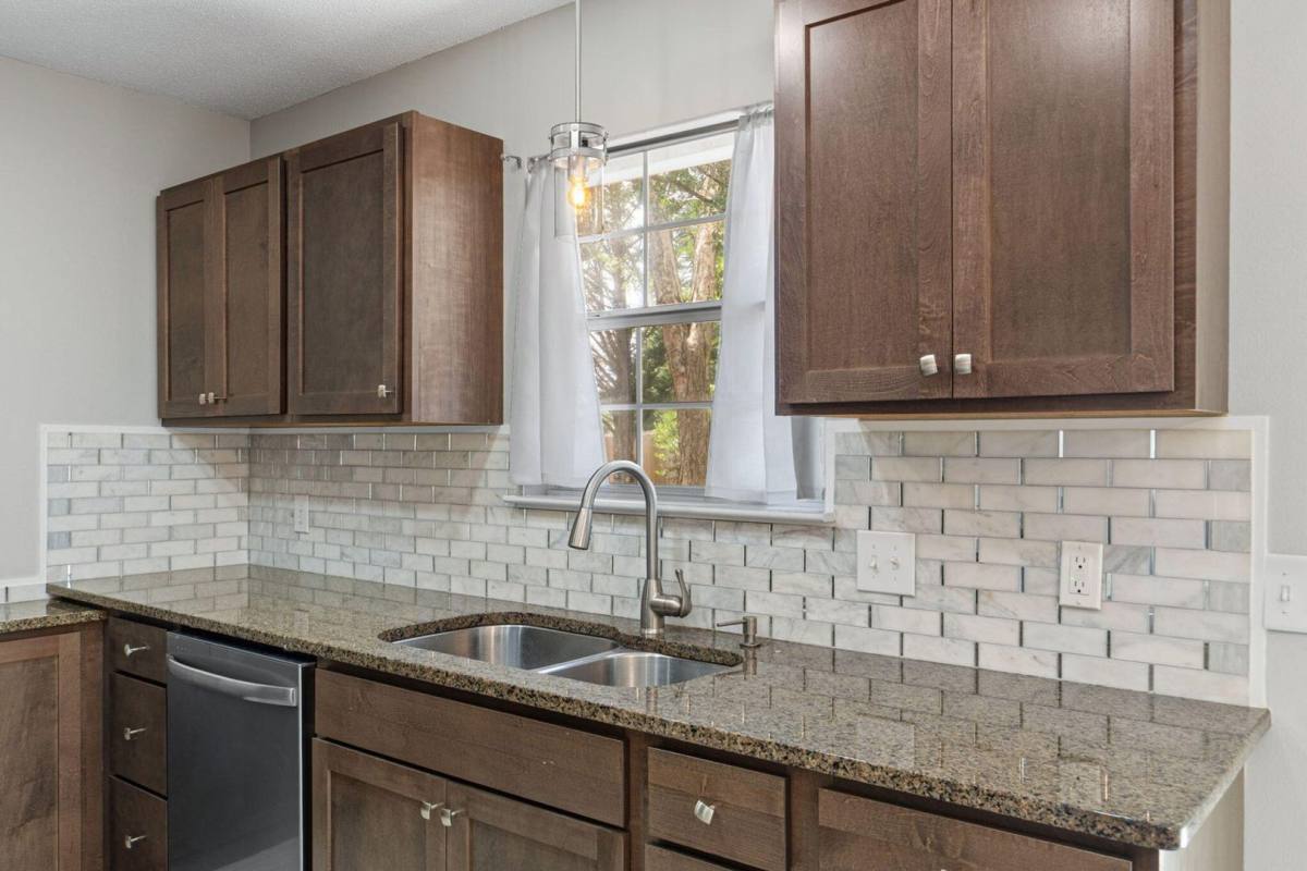 127 Oak Terrace Dr, Crestview, FL 32539 - House for Rent - Image 10