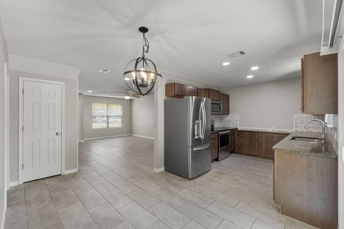 127 Oak Terrace Dr, Crestview, FL 32539 - House for Rent - Image 8