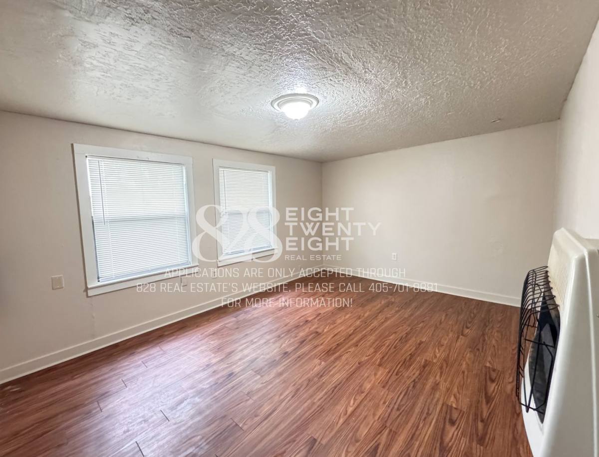 507 E Walnut St, Noble, OK 73068 - Townhouse for Rent - Image 6