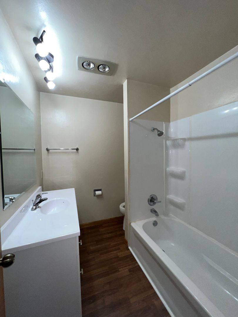 2800 Maple Dr, Plover, WI 54467 - Apartment for Rent - Image 3