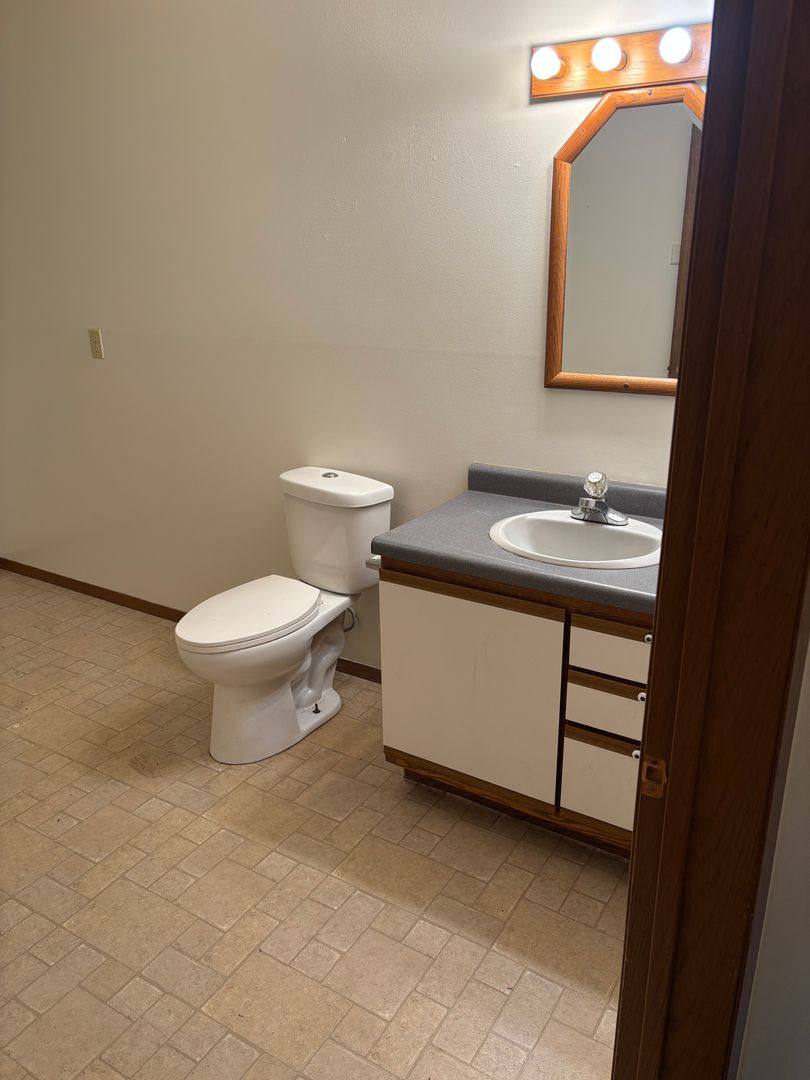 3104 Ross Ave, Schofield, WI 54476 - Apartment for Rent - Image 5