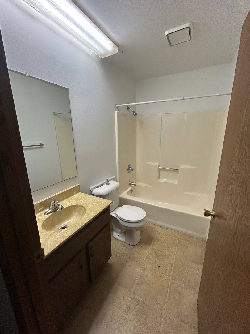 5606 Ferge St, Schofield, WI 54476 - Apartment for Rent - Image 2