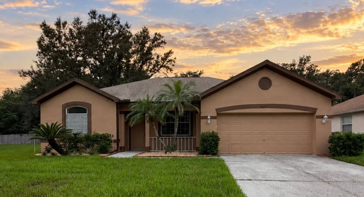 House for rent at 3227 Michener Place, Plant City, FL 33566