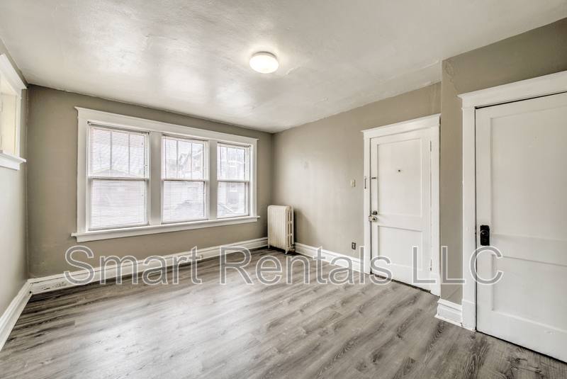 Apartment for rent at 3467 Gasconade St #2E, St. Louis, MO 63118