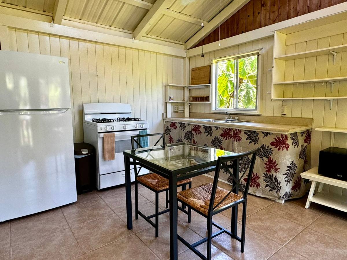 Apartment for rent at 15-1876 19th Ave, Keaau, HI 96749