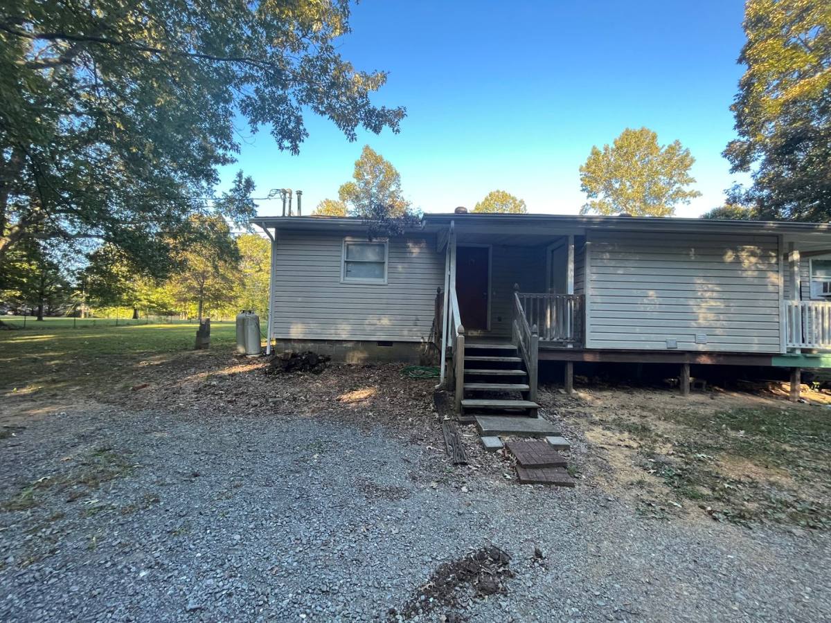 Apartment for rent at 4322 Banks Dr, Dalton, GA 30721