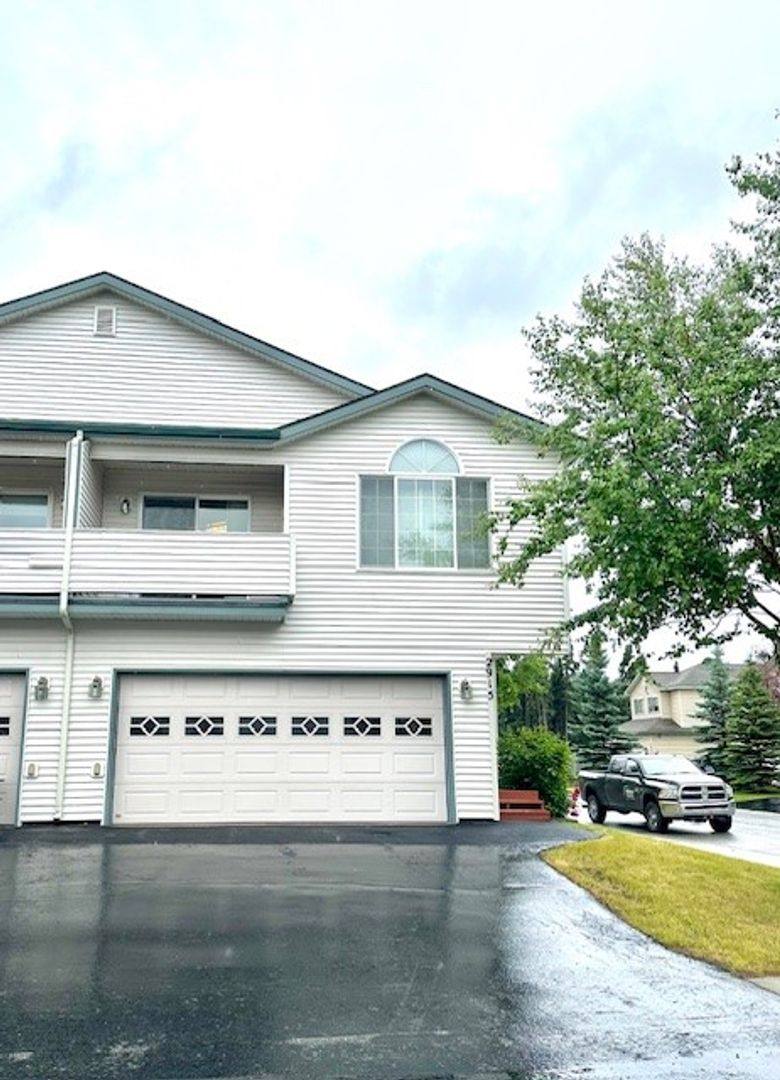Townhouse for rent at 2915 Seclusion Cove, Anchorage, AK 99515