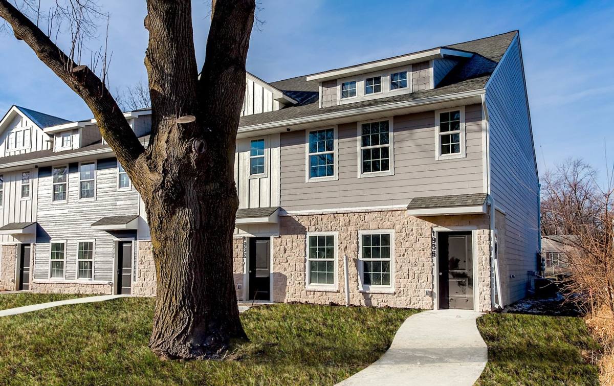 Townhouse for rent at 1920 Merle Hay Rd, Des Moines, IA 50310