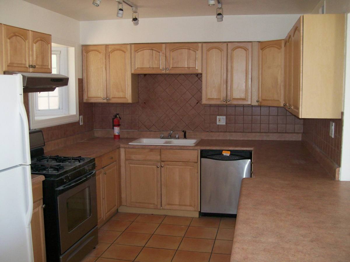 164 Cochise, Winslow, AZ 86047 - House for Rent - Image 2