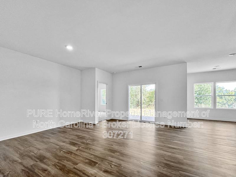 House for rent at 1526 Catskill Way, Newton, NC 28658
