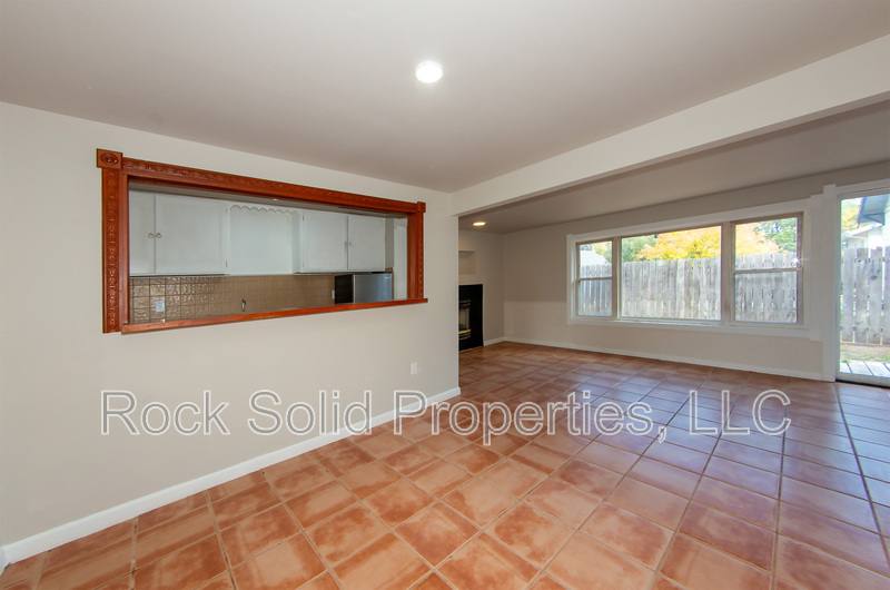 2813 Bent Ave #2, Cheyenne, WY 82001 - Apartment for Rent - Image 7