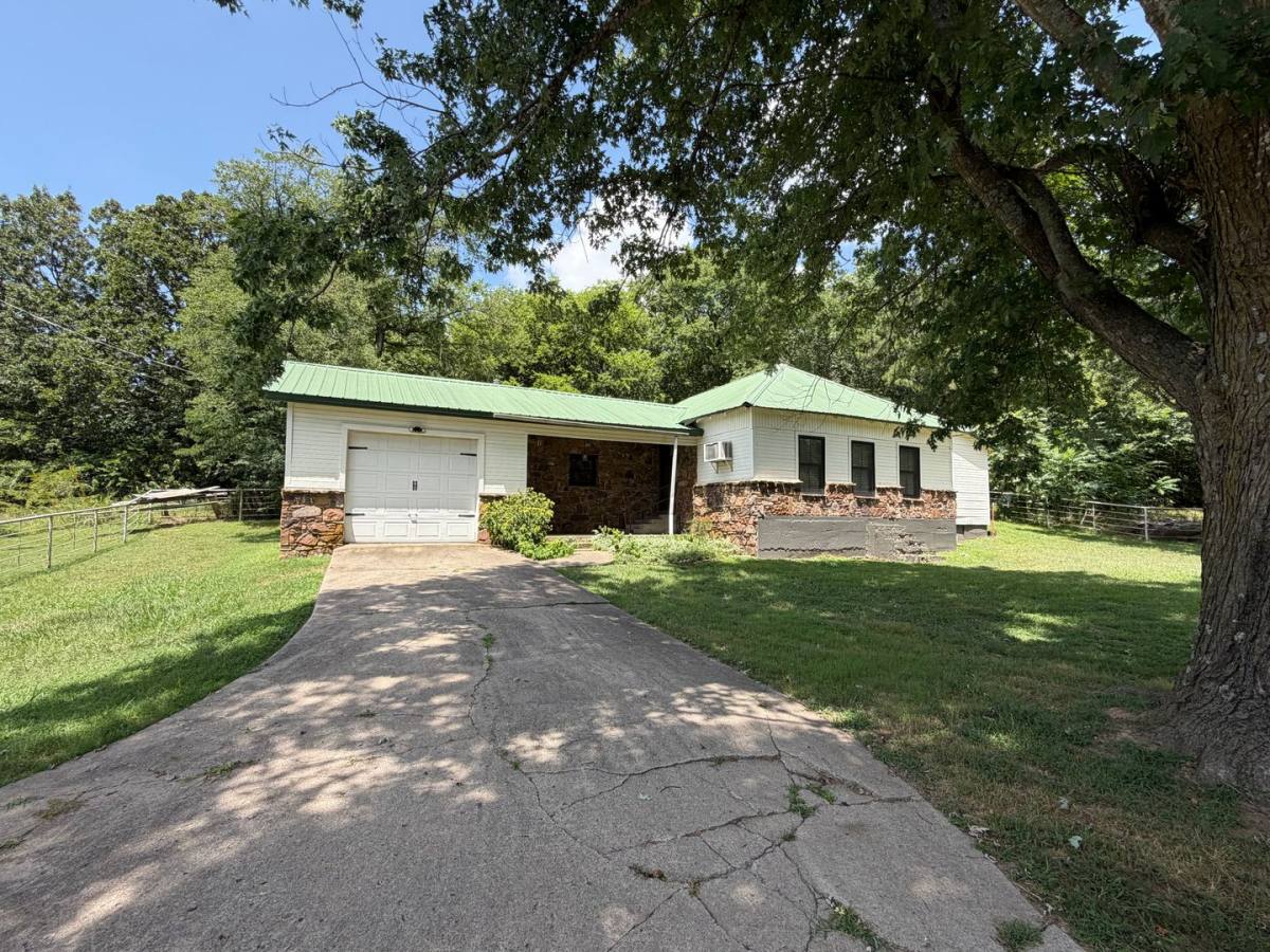 475972 E 740 Rd, Westville, OK 74965 - House for Rent - Image 2