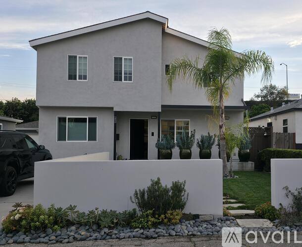 House for rent at 15216 Morrison St, Sherman Oaks, CA 91403