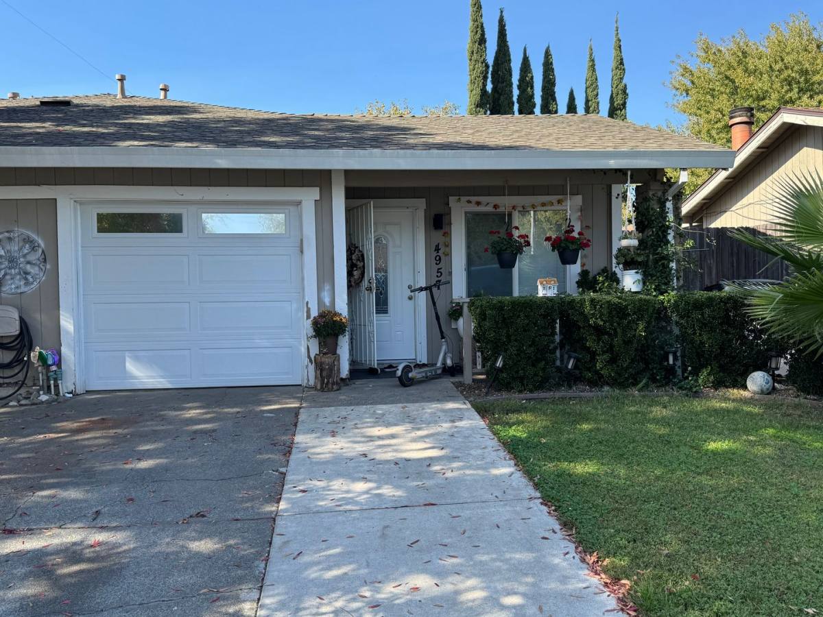 Apartment for rent at 4955 Saddlerock Way, Sacramento, CA 95841