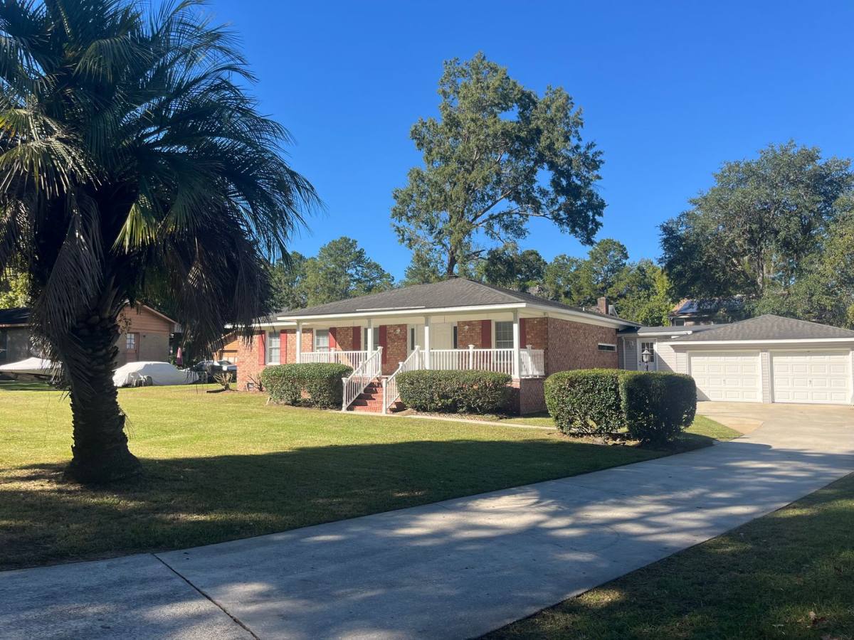 House for rent at 25 N Basilica Ave, Hanahan, SC 29410